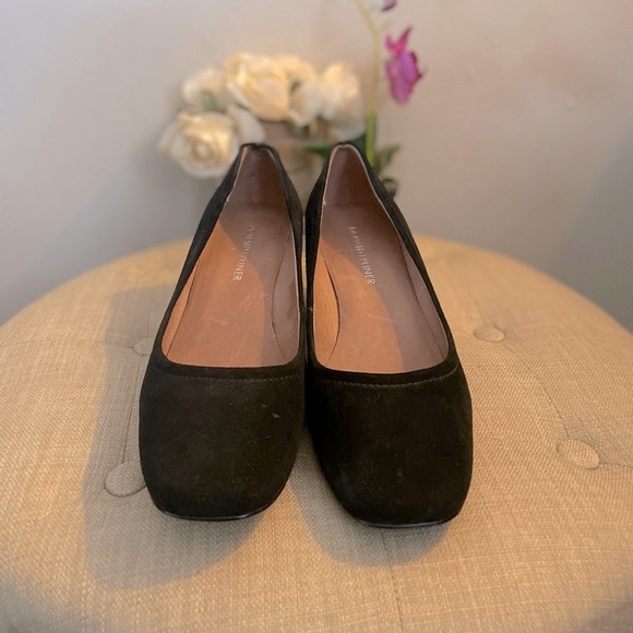 Donald J Pliner Black Suede Shoes - Size 6.5 - Picture 2 of 11